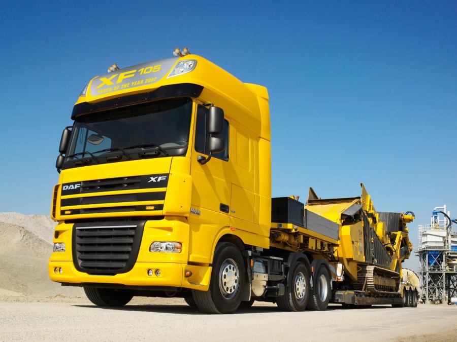 DAF XF105 6x2 FTG Super Space Cab 2006 года  (фото 1 из 5)